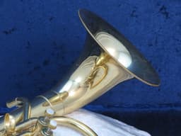 Holton Collegiate 3 Valve F Bell Front Alto Horn 1964 Serial #377534 Holton Collegiate 3 Valve F Bell Front Alto Horn 1964 Serial #377534
